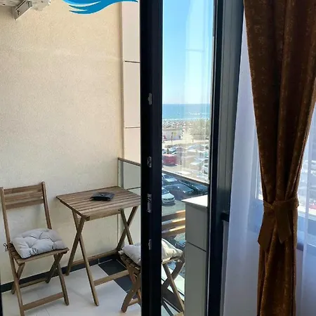 Redward Studio Apart-resort Mamaia Nord Apartment